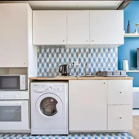 Le Meridien-studio Cosy En Plein Centre Apartamento Nîmes